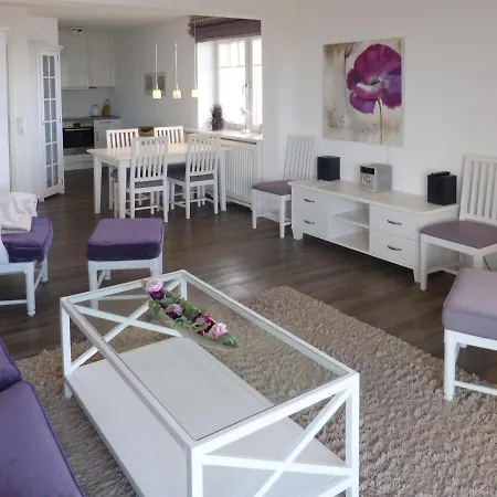 Apartment *strandloge* *